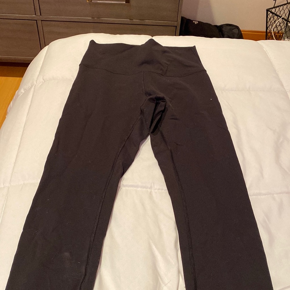 Classic black lululemon align leggings
